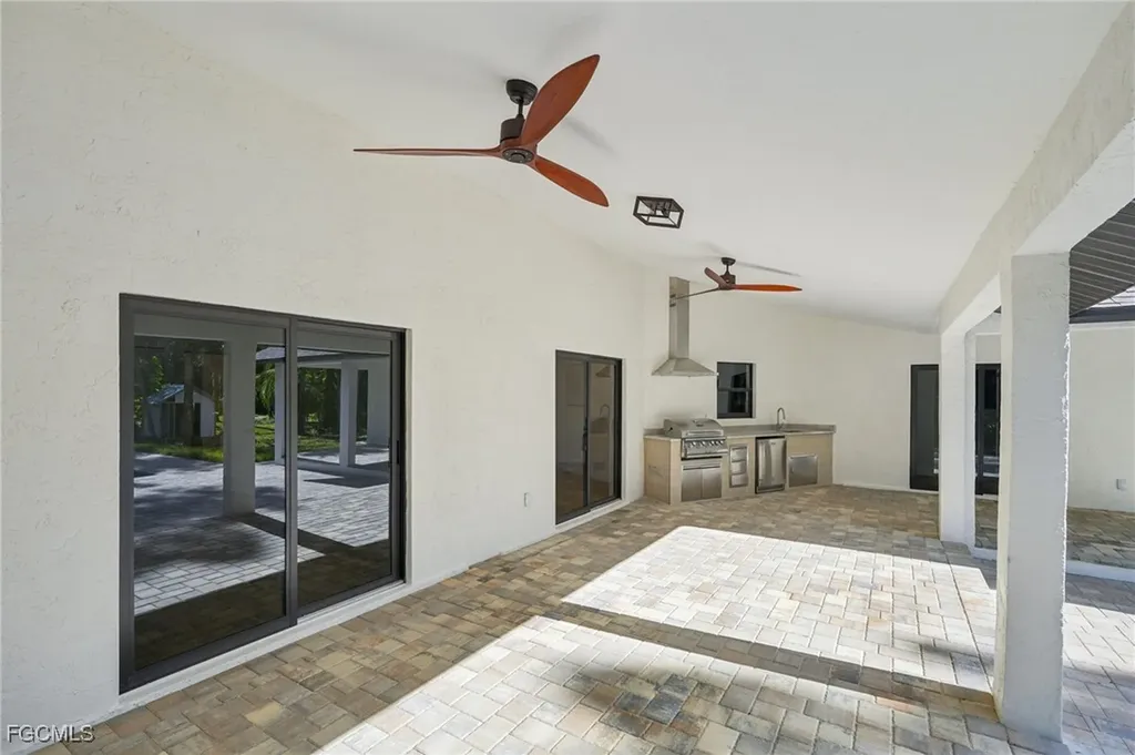 4322 Skates Circle Fort Myers FL 33905