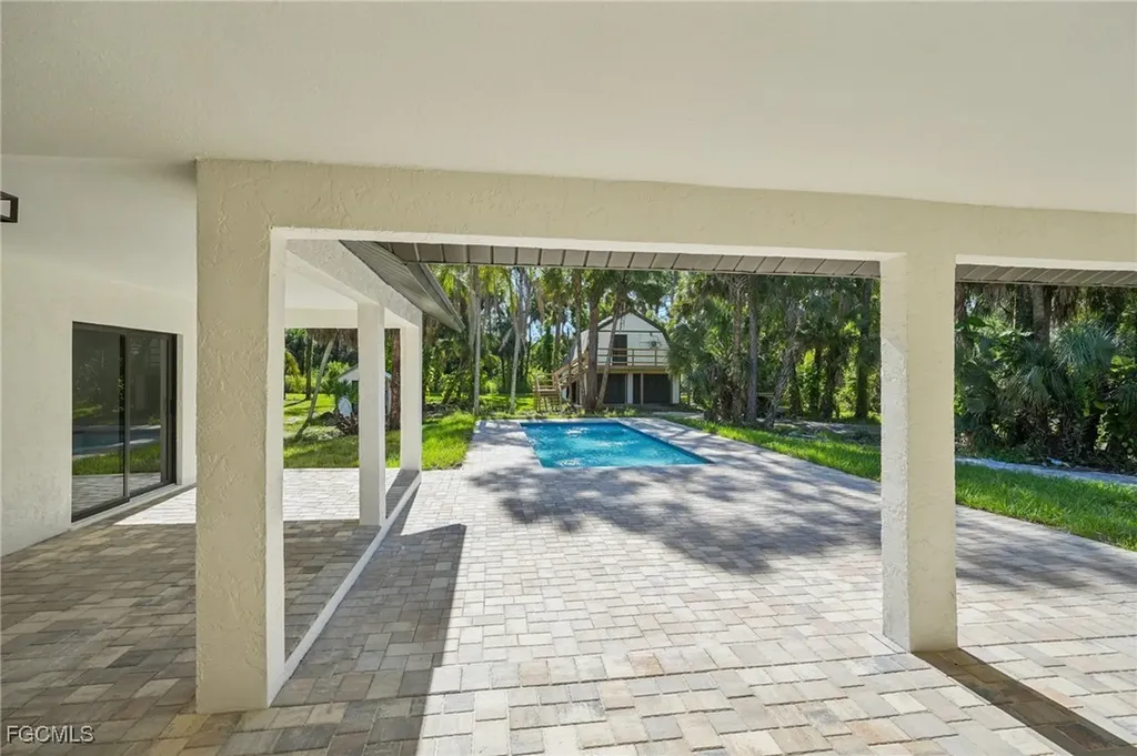 4322 Skates Circle Fort Myers FL 33905