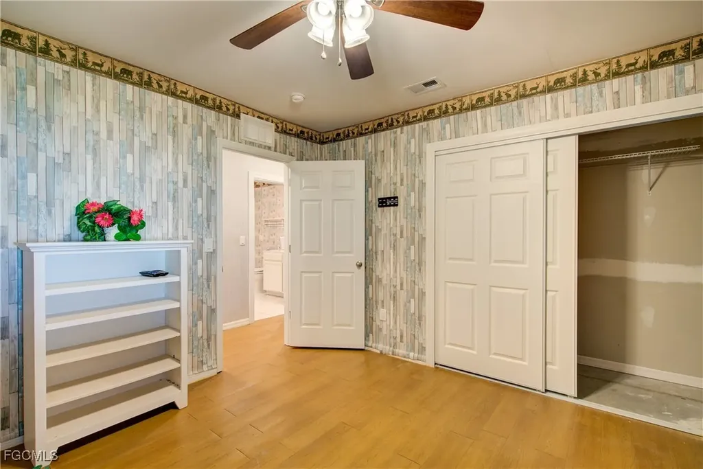 2405 Zoysia Lane North Fort Myers FL 33917