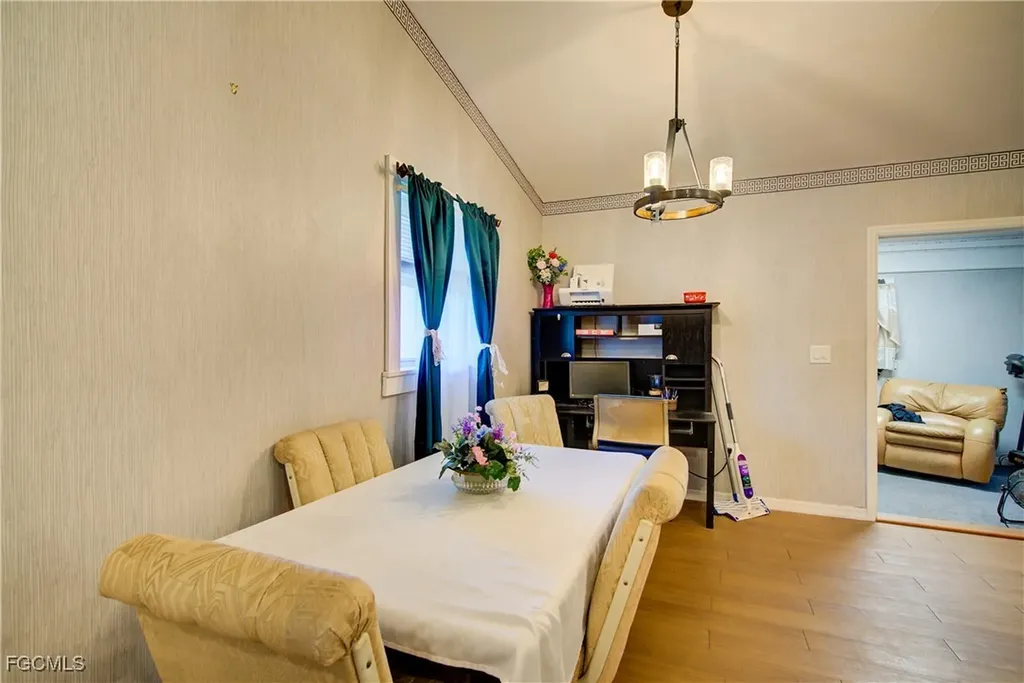 2405 Zoysia Lane North Fort Myers FL 33917