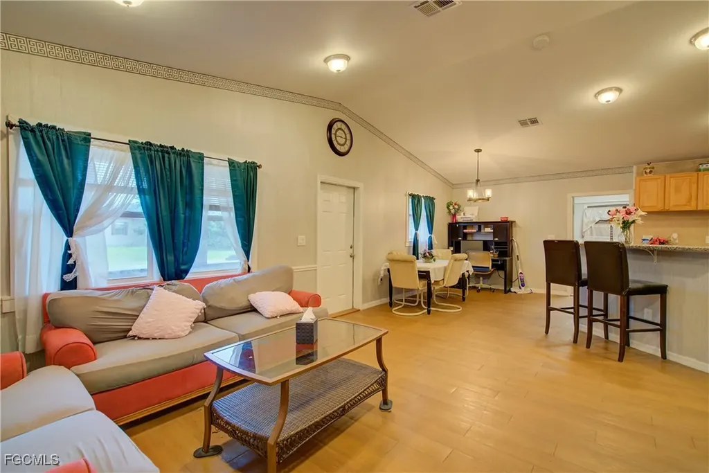 2405 Zoysia Lane North Fort Myers FL 33917