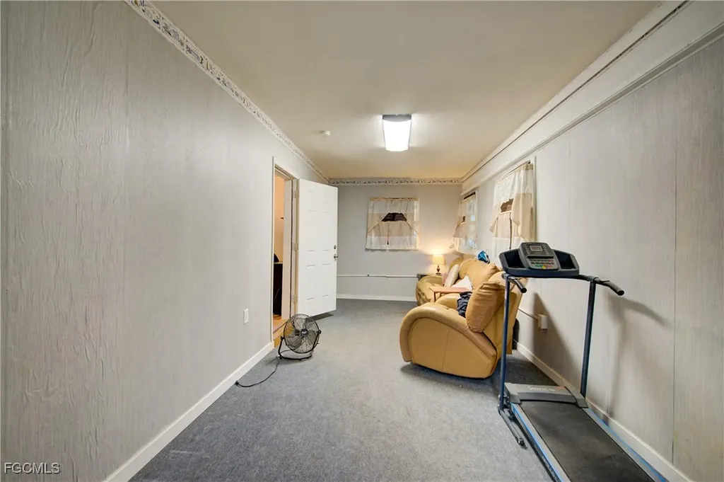 2405 Zoysia Lane North Fort Myers FL 33917