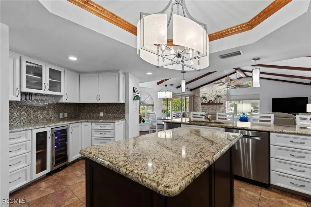 2515 SE 19th Avenue Cape Coral FL 33904