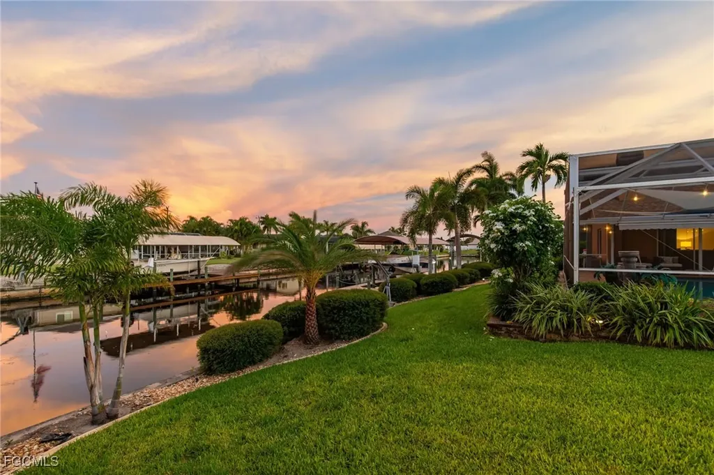 2515 SE 19th Avenue Cape Coral FL 33904