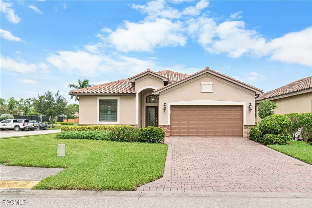 9481 River Otter Drive Fort Myers FL 33912
