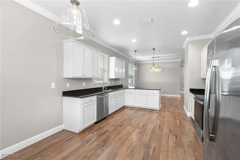 9481 River Otter Drive Fort Myers FL 33912