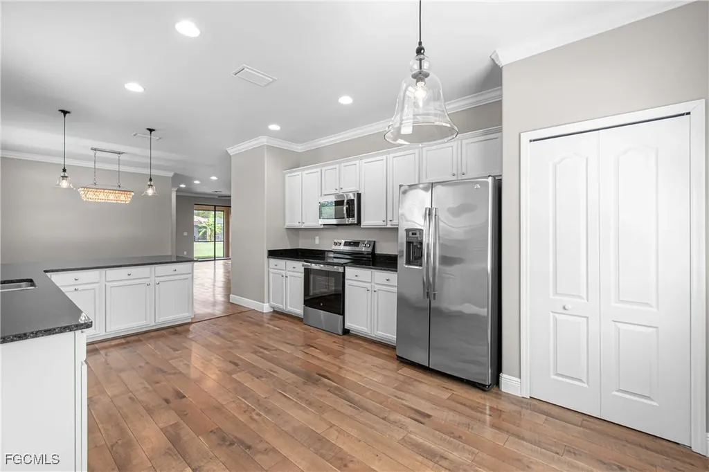 9481 River Otter Drive Fort Myers FL 33912