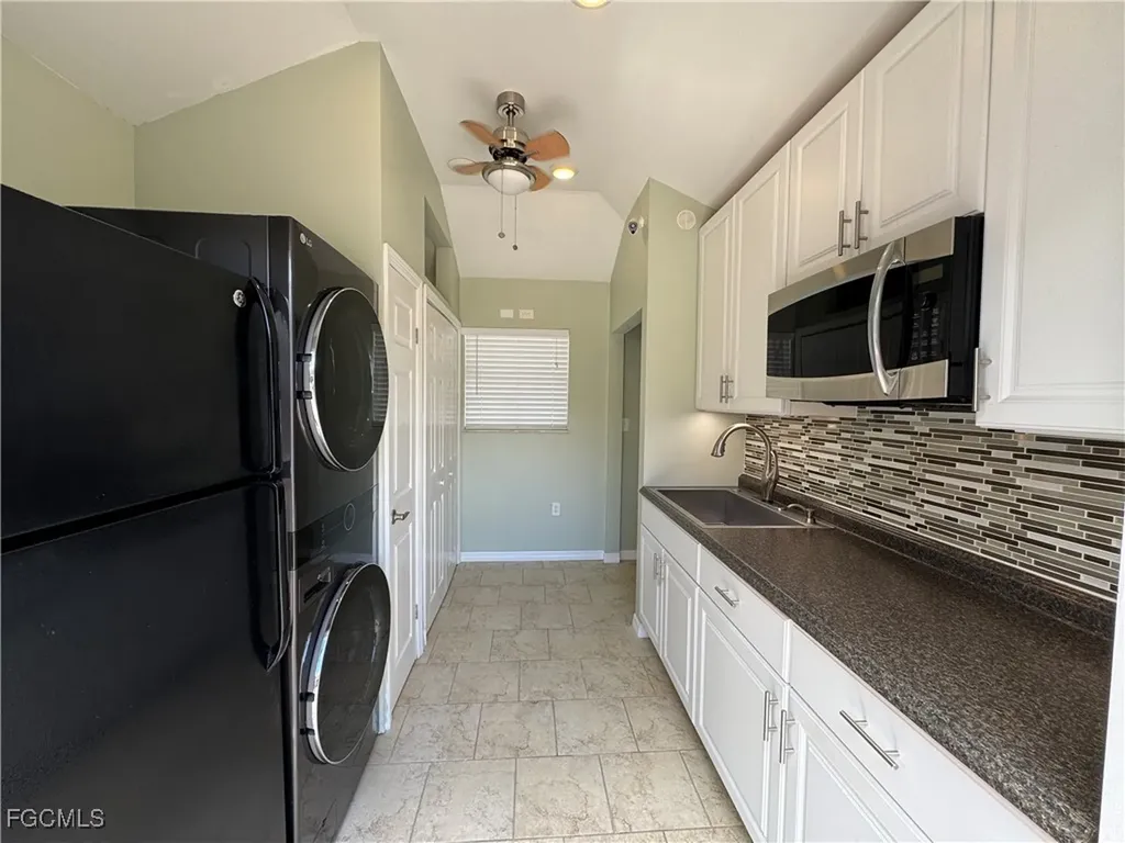 5902 Burrwood Court Fort Myers FL 33905