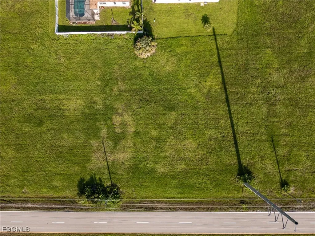 828 El Dorado Boulevard N Cape Coral FL 33993