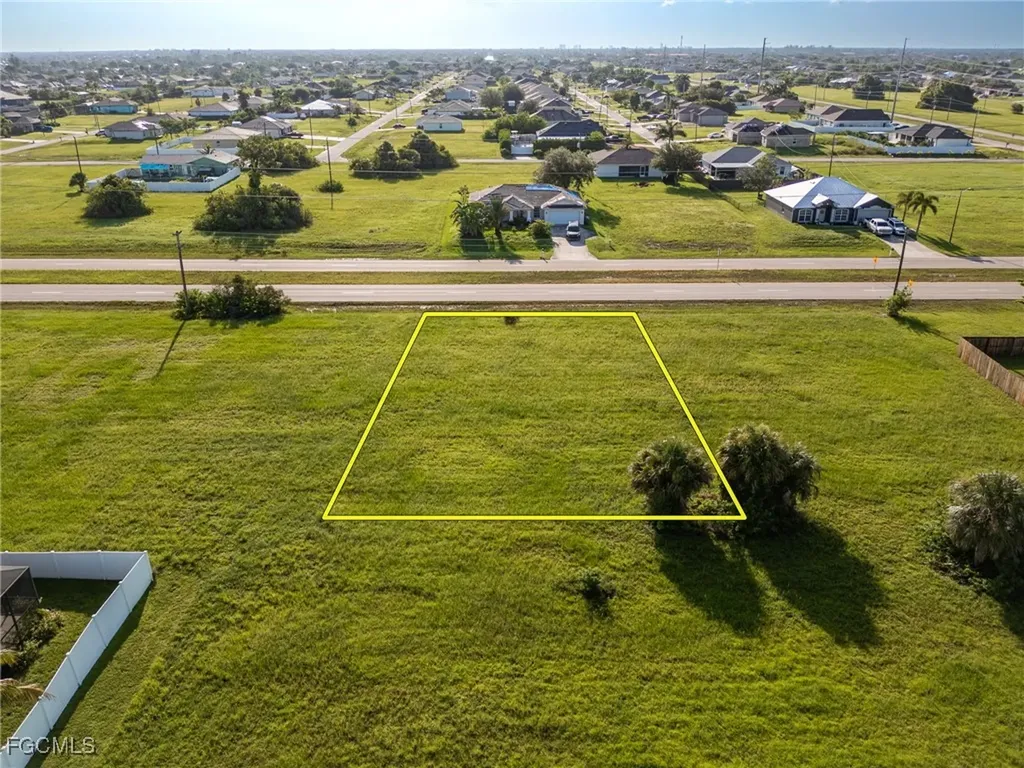 820 El Dorado Boulevard N Cape Coral FL 33993