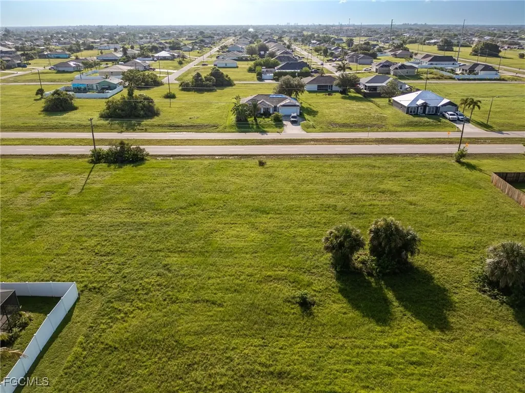 820 El Dorado Boulevard N Cape Coral FL 33993