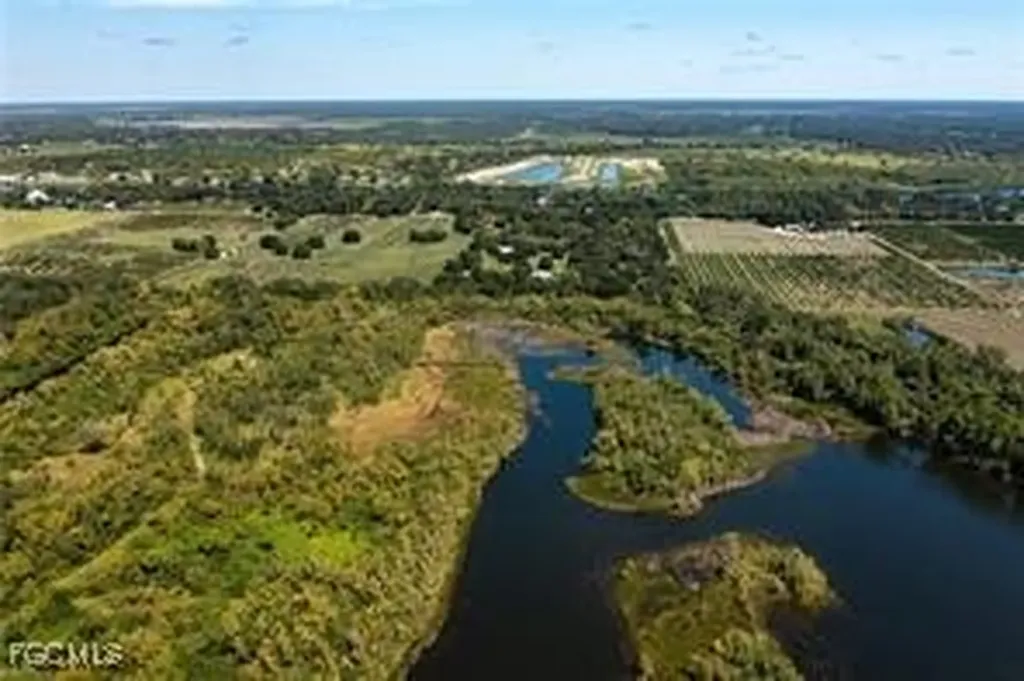 2990 W State Road 80 Labelle FL 33935