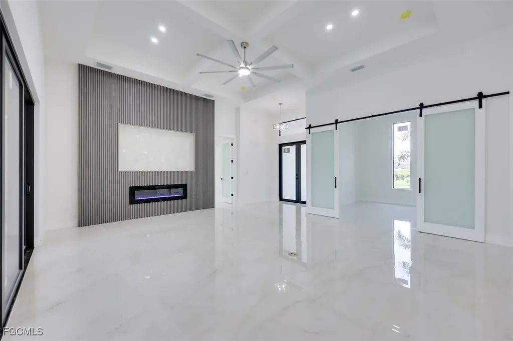 3436 SW 8th Street Cape Coral FL 33991