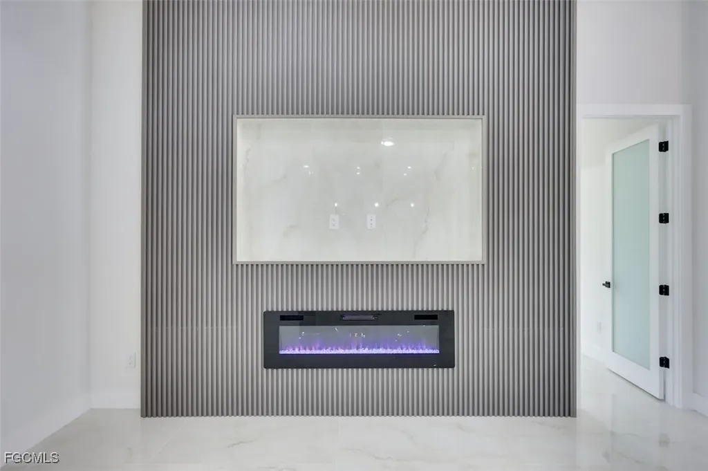 3436 SW 8th Street Cape Coral FL 33991