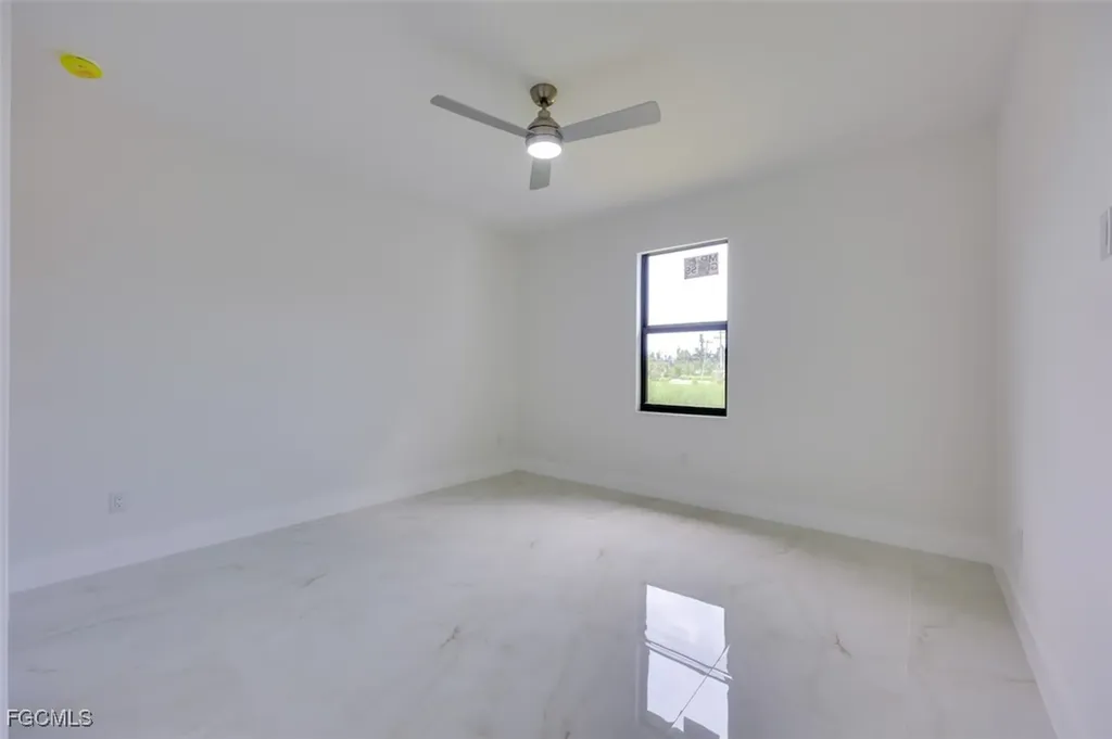 3436 SW 8th Street Cape Coral FL 33991