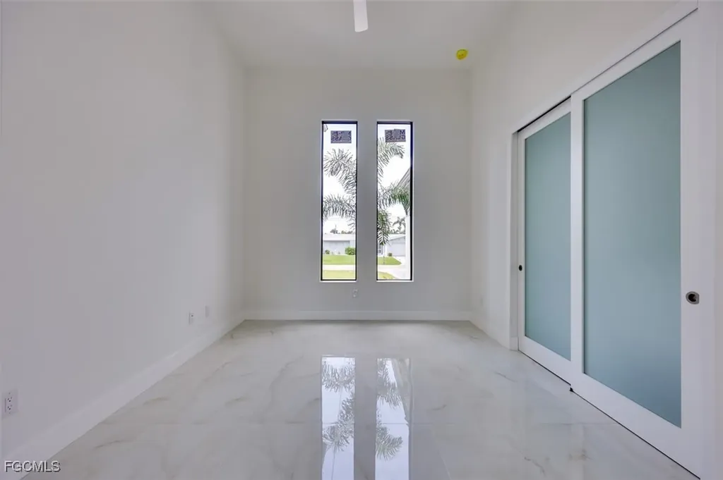 3436 SW 8th Street Cape Coral FL 33991