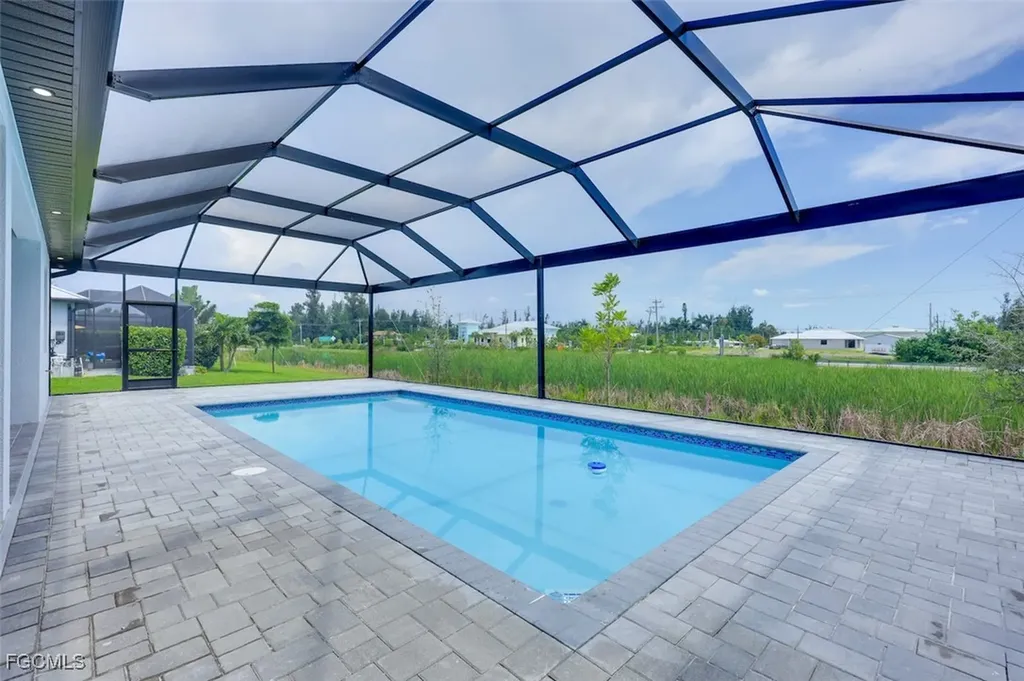 3436 SW 8th Street Cape Coral FL 33991