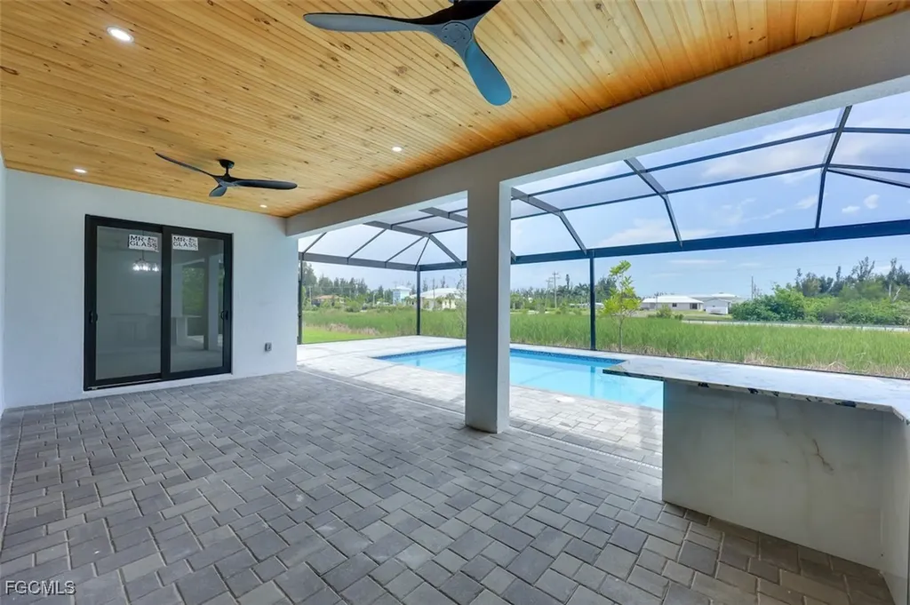 3436 SW 8th Street Cape Coral FL 33991