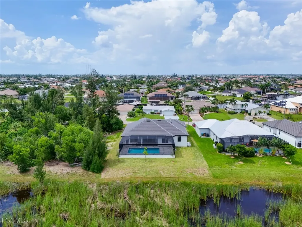 3436 SW 8th Street Cape Coral FL 33991