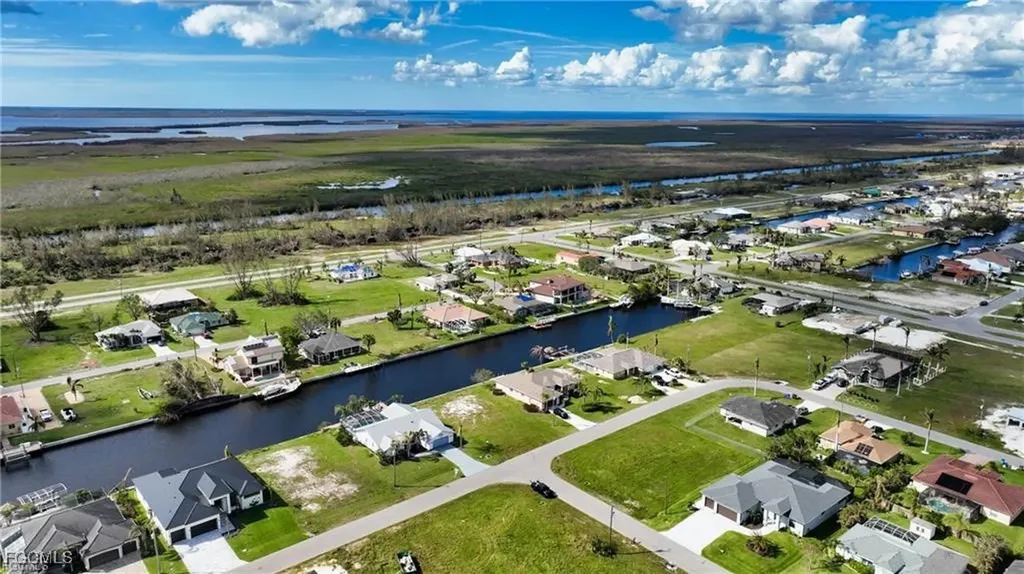 116 SW 38th Place Cape Coral FL 33991