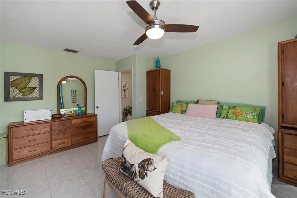 6520 Duquesne Drive Fort Myers FL 33919