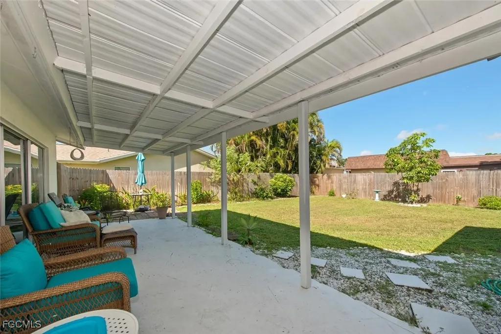 6520 Duquesne Drive Fort Myers FL 33919