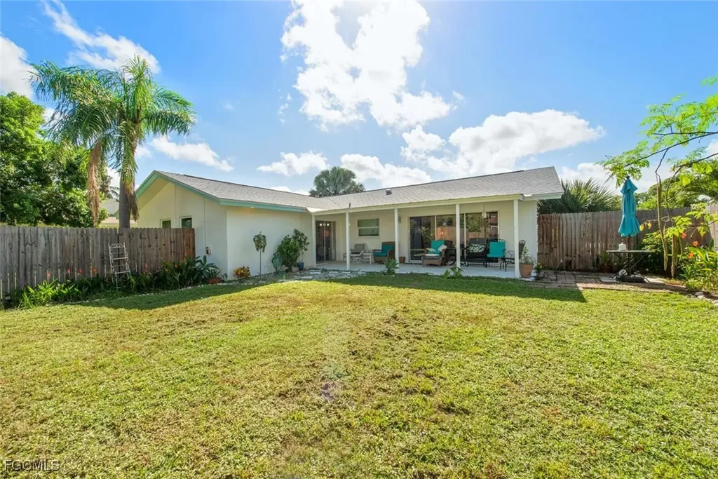 6520 Duquesne Drive Fort Myers FL 33919