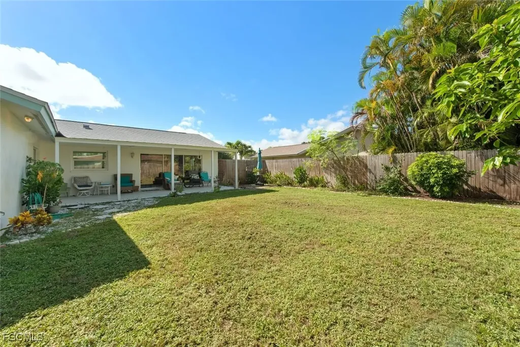 6520 Duquesne Drive Fort Myers FL 33919