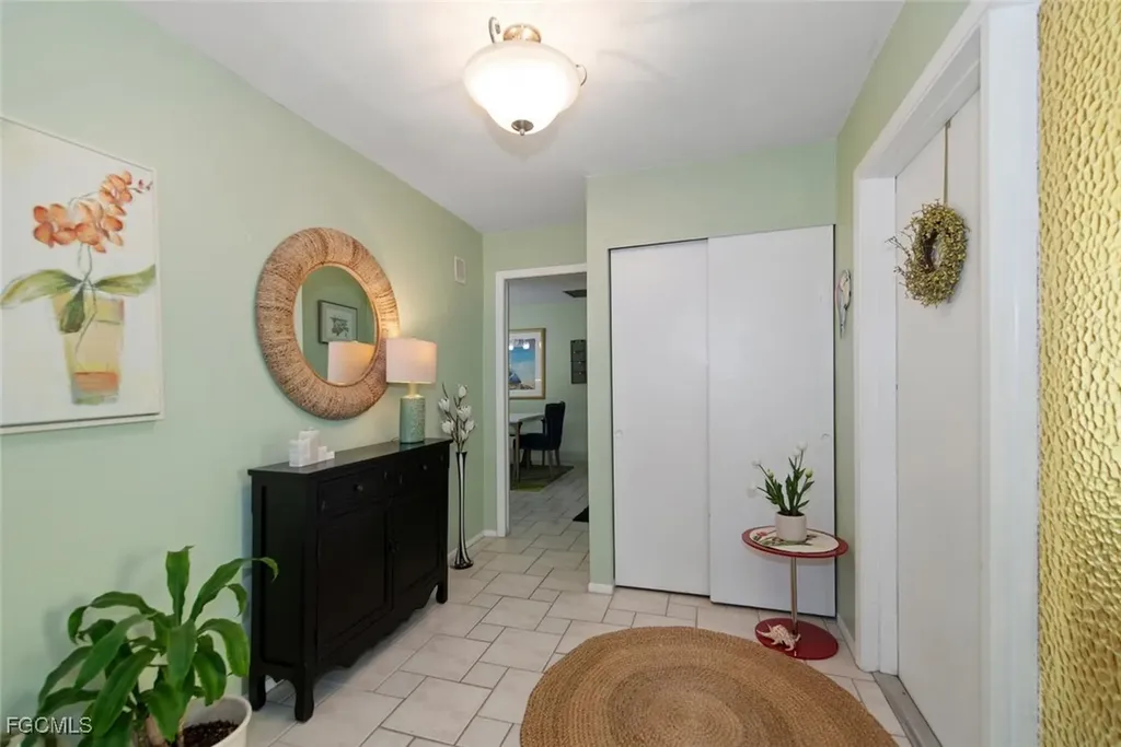 6520 Duquesne Drive Fort Myers FL 33919