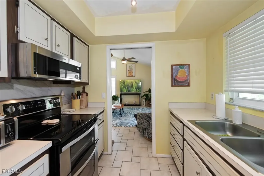 6520 Duquesne Drive Fort Myers FL 33919