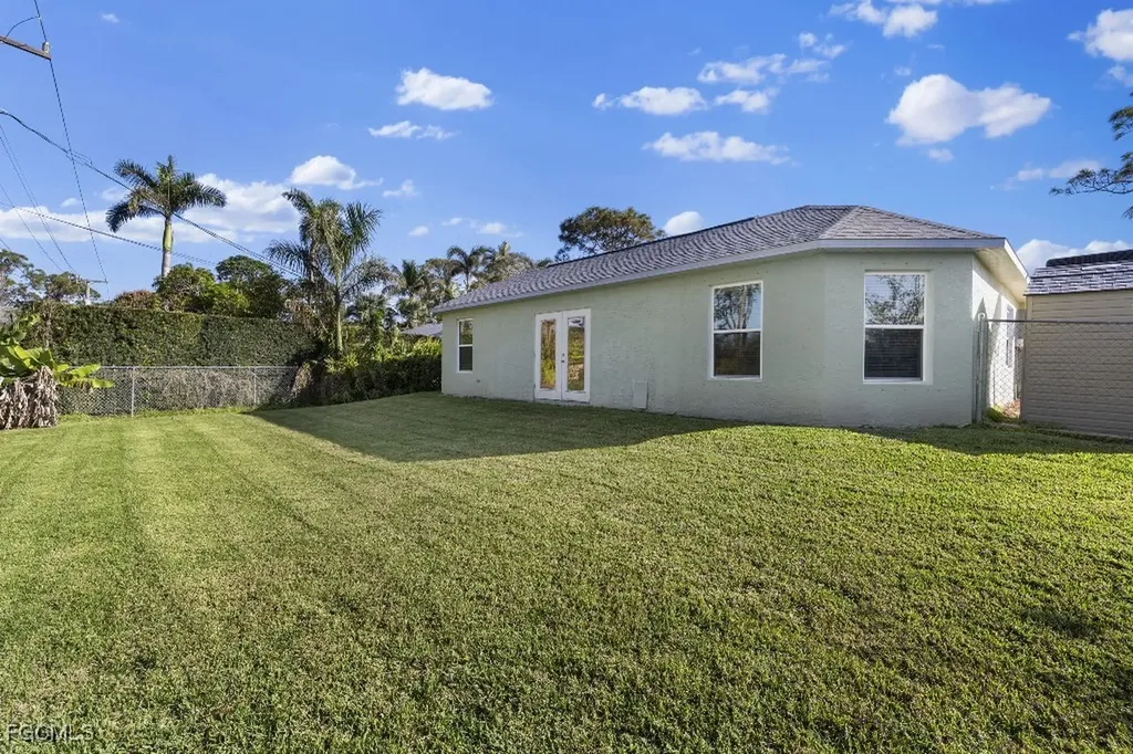 4560 Key Largo Lane Bonita Springs FL 34134