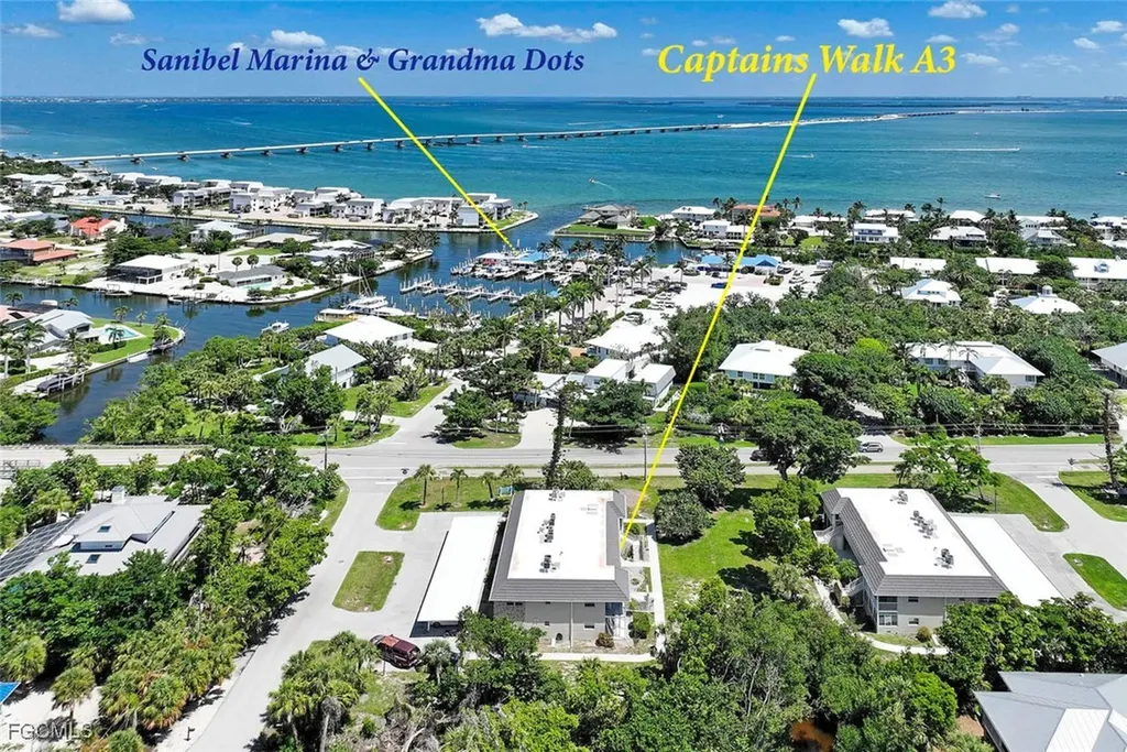 641 Periwinkle Way Sanibel FL 33957