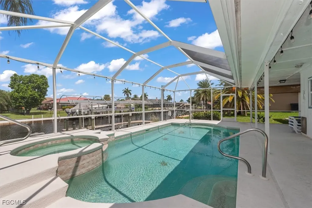 3418 SE 19th Avenue Cape Coral FL 33904