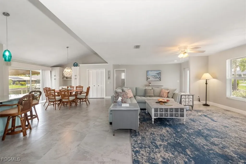 3418 SE 19th Avenue Cape Coral FL 33904