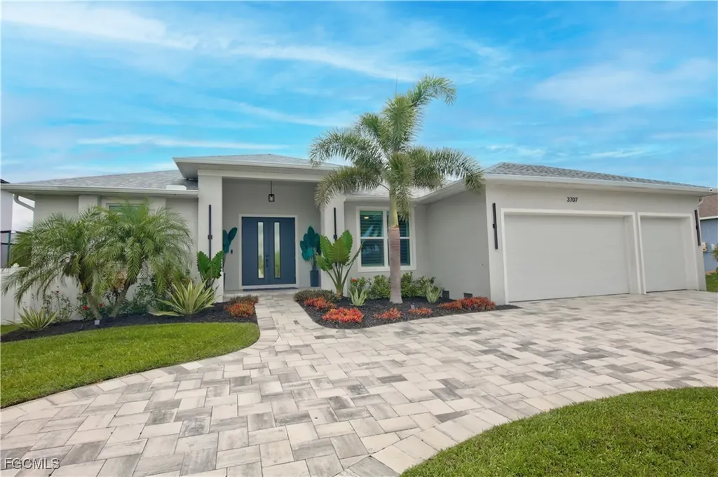 3707 Oasis Boulevard Cape Coral FL 33914