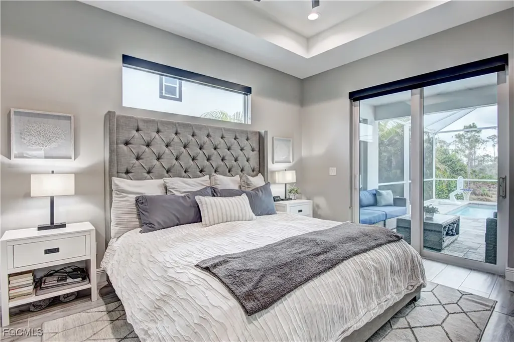 3707 Oasis Boulevard Cape Coral FL 33914