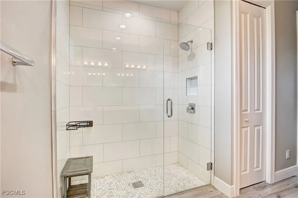 3707 Oasis Boulevard Cape Coral FL 33914