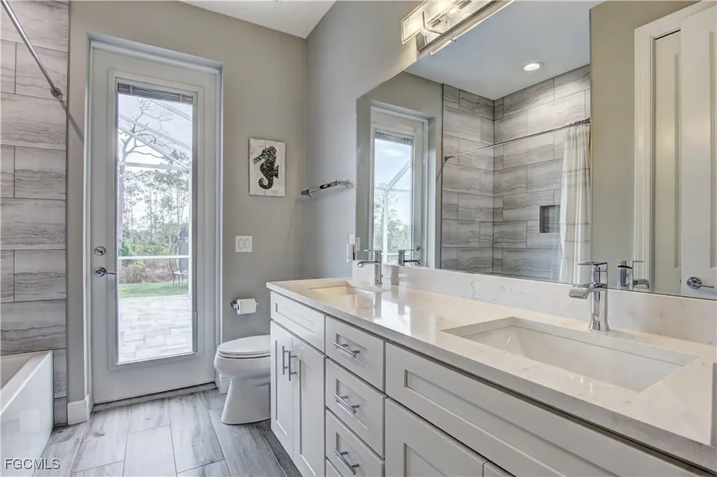 3707 Oasis Boulevard Cape Coral FL 33914