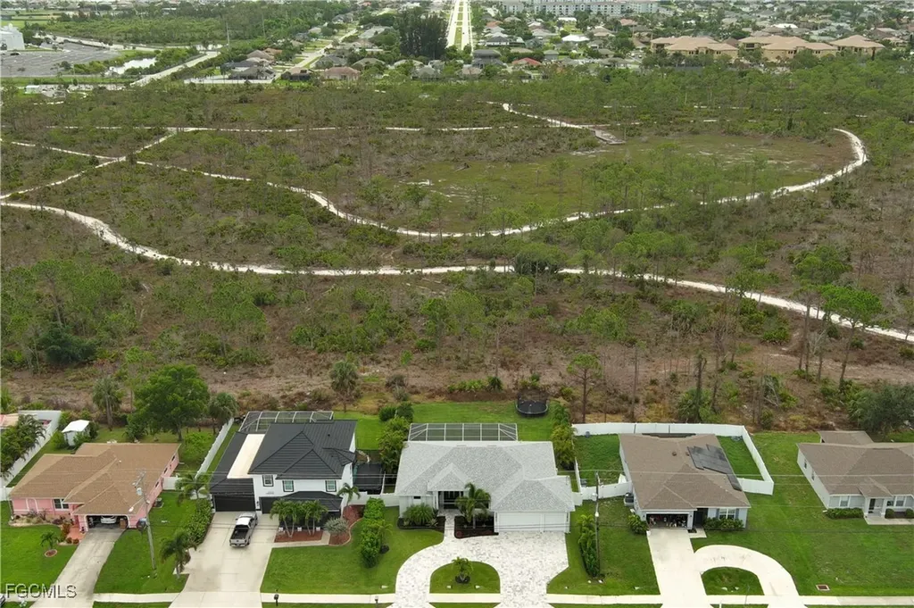 3707 Oasis Boulevard Cape Coral FL 33914