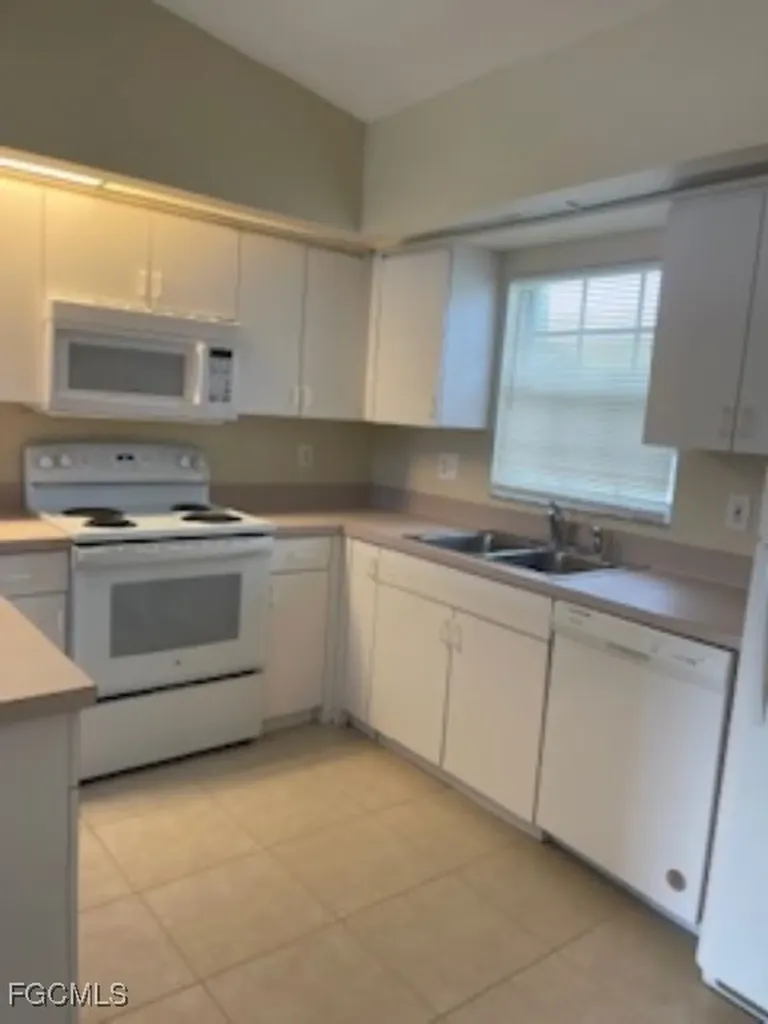 4521/4523 22nd Street SW Lehigh Acres FL 33973