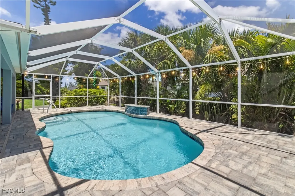 3601 SW 3rd Terrace Cape Coral FL 33991