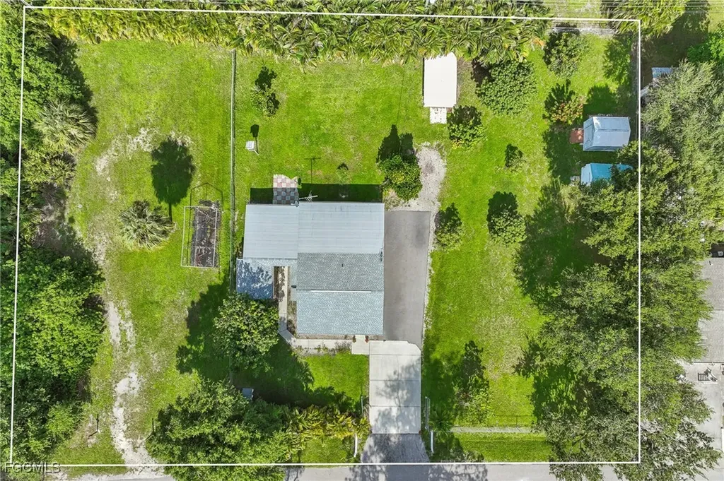 19760 Adams Road Fort Myers FL 33908