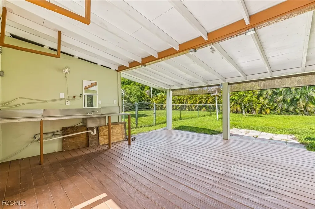 19760 Adams Road Fort Myers FL 33908