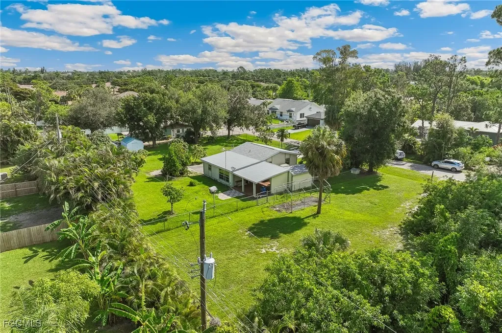 19760 Adams Road Fort Myers FL 33908