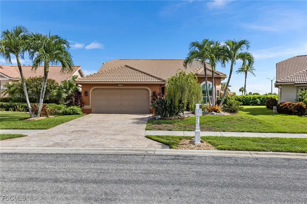8188 Breton Circle Fort Myers FL 33912