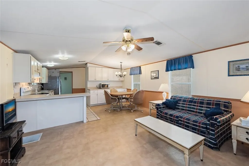 215 Shrub Lane N North Fort Myers FL 33917