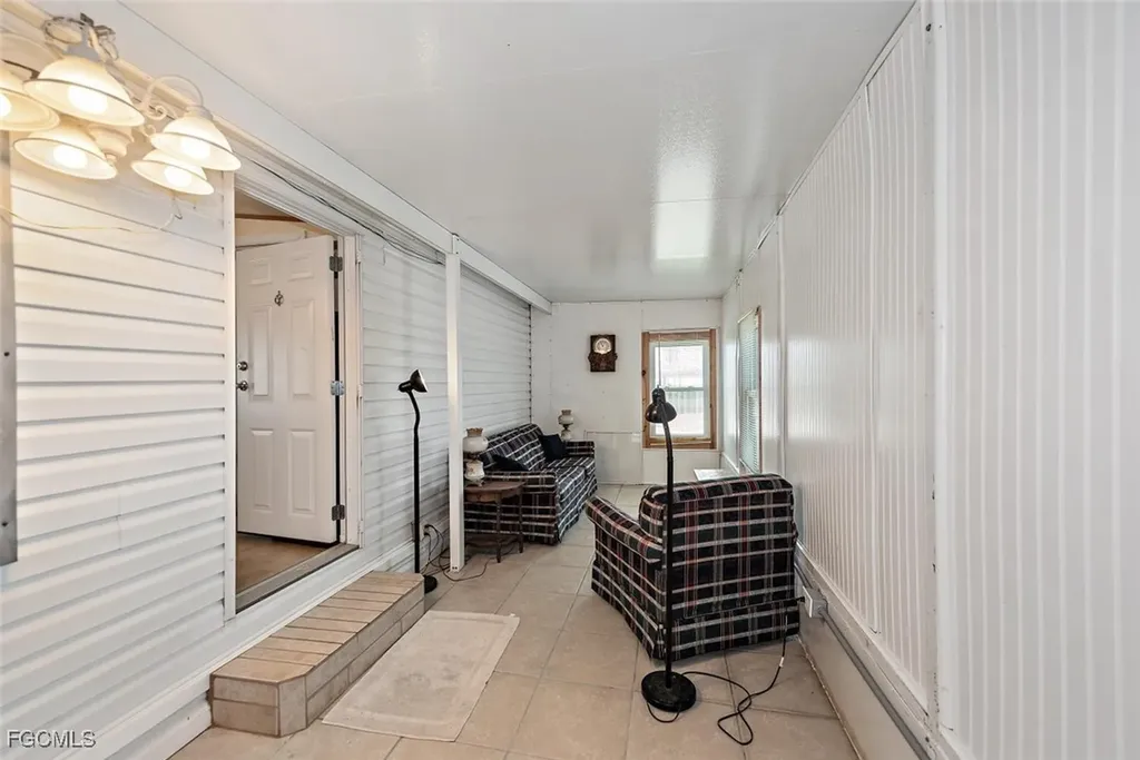 215 Shrub Lane N North Fort Myers FL 33917