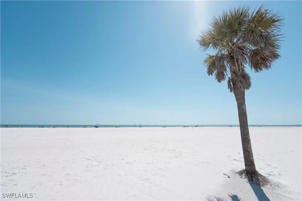 800-802 Estero Boulevard Fort Myers Beach FL 33931