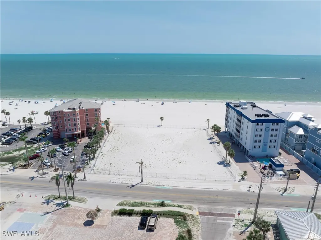 800-802 Estero Boulevard Fort Myers Beach FL 33931