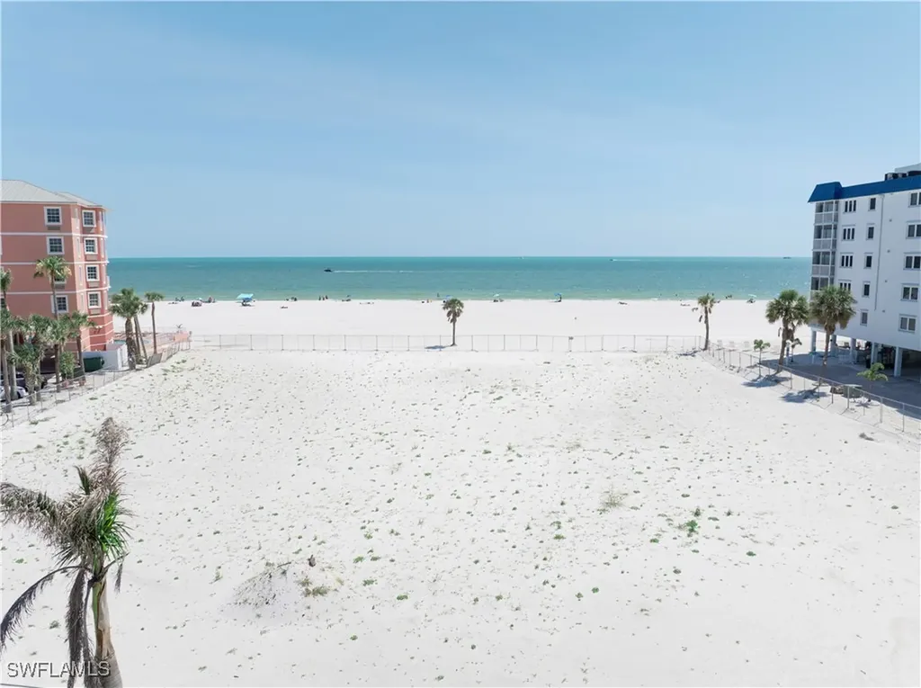 800-802 Estero Boulevard Fort Myers Beach FL 33931